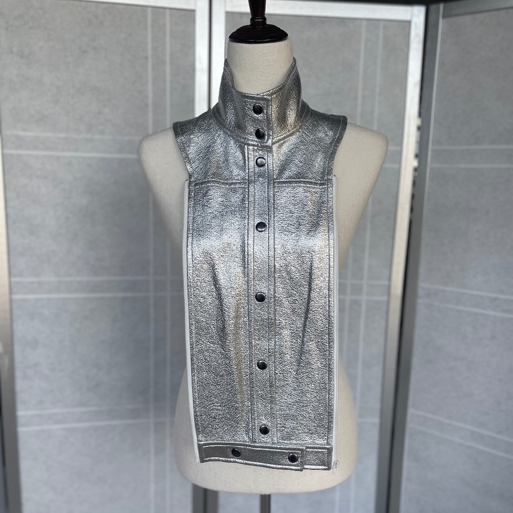 NWOT Veronica Beard Silver Rocco Dickey sz O/S